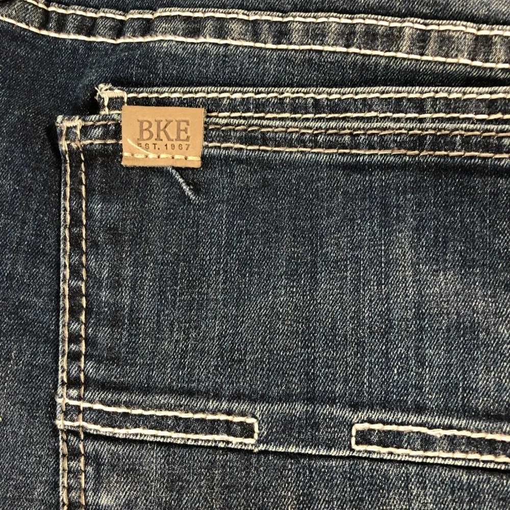 NEW BKE Seth Jeans Mens 42x30 Blue Straight Cone Denim Whiskering Stretch Preppy